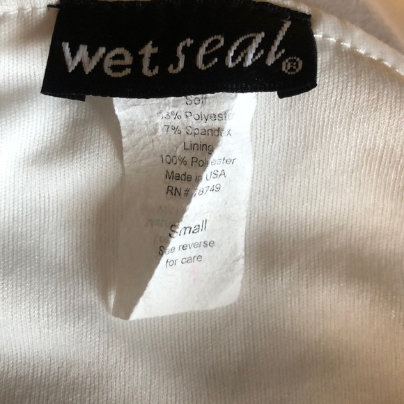 Wet Seal Ribbed Dress - Picture 3 of 8